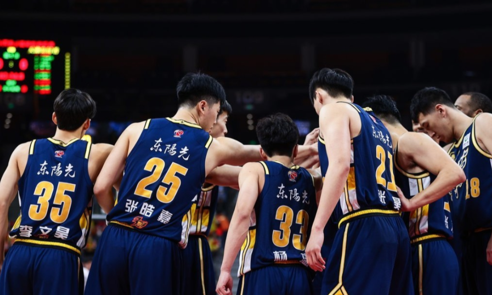 98篮球赛事直播_(98篮球网直播nba录像)  第2张