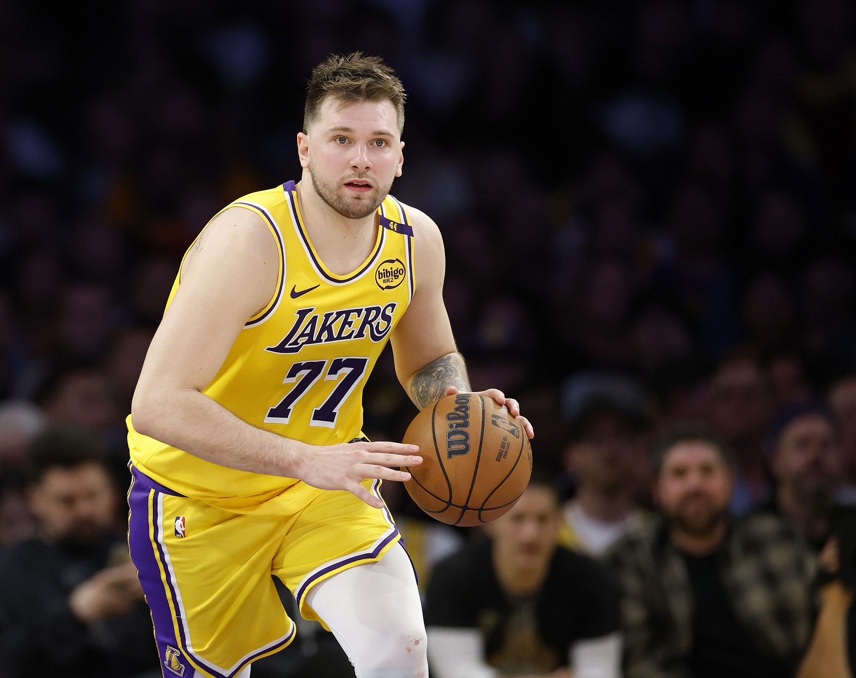 关于东契奇欧锦赛首秀19+5+3减重28斤展现不俗状态的信息  第1张