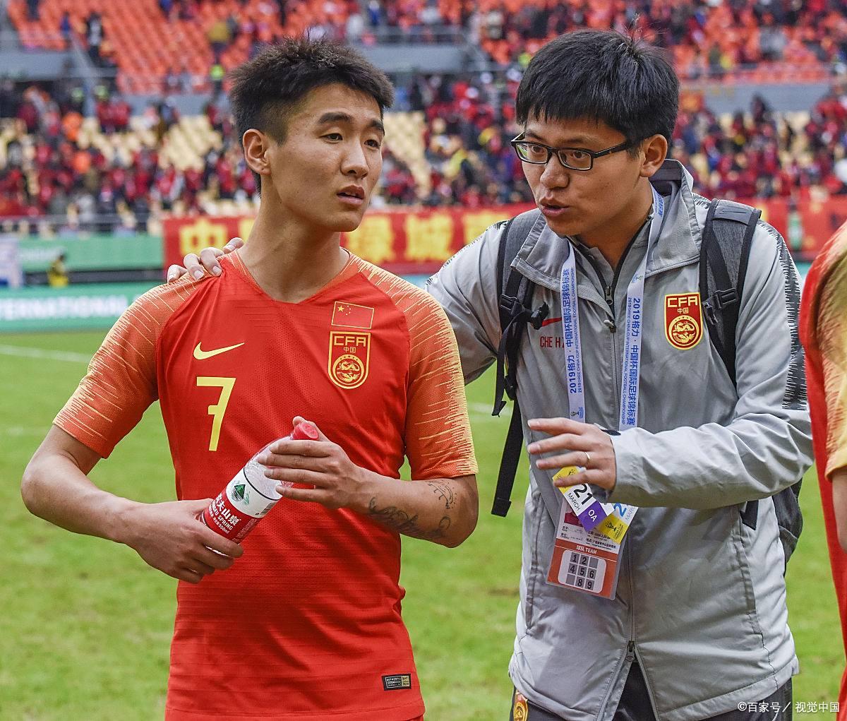 关于成都球迷意难平韦世豪主动致歉这一态度转变着实让人意外的信息  第1张