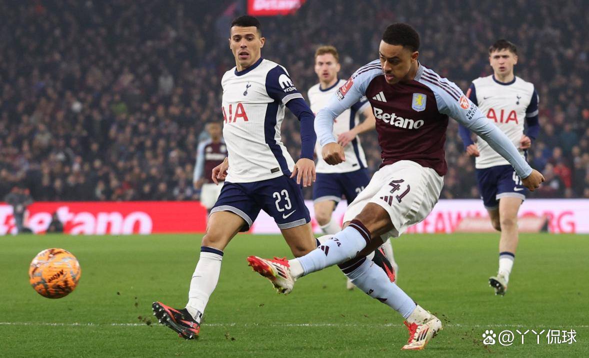 关于阿斯顿维拉VS曼联维拉公园挑战红魔高清直播入口的信息  第1张