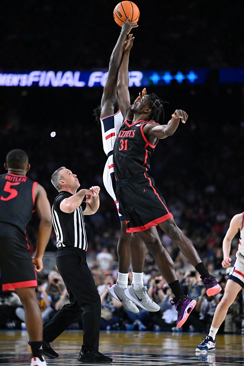 NCAA:布拉德利大学VS马萨诸塞罗威尔分校的简单介绍  第2张