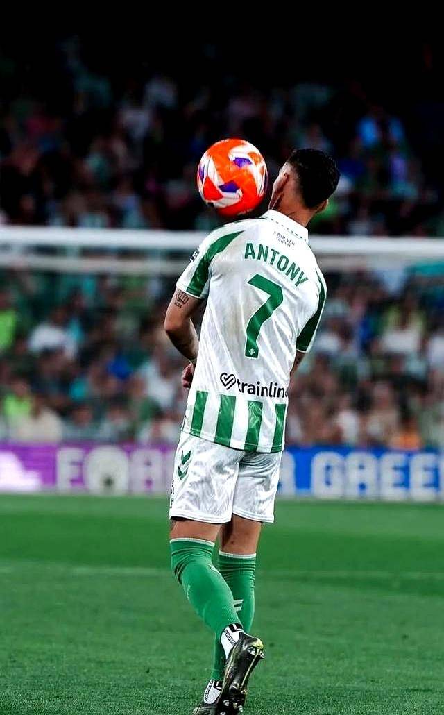 包含B费考虑加盟利雅得新月曼联视B费为非卖品的词条  第1张