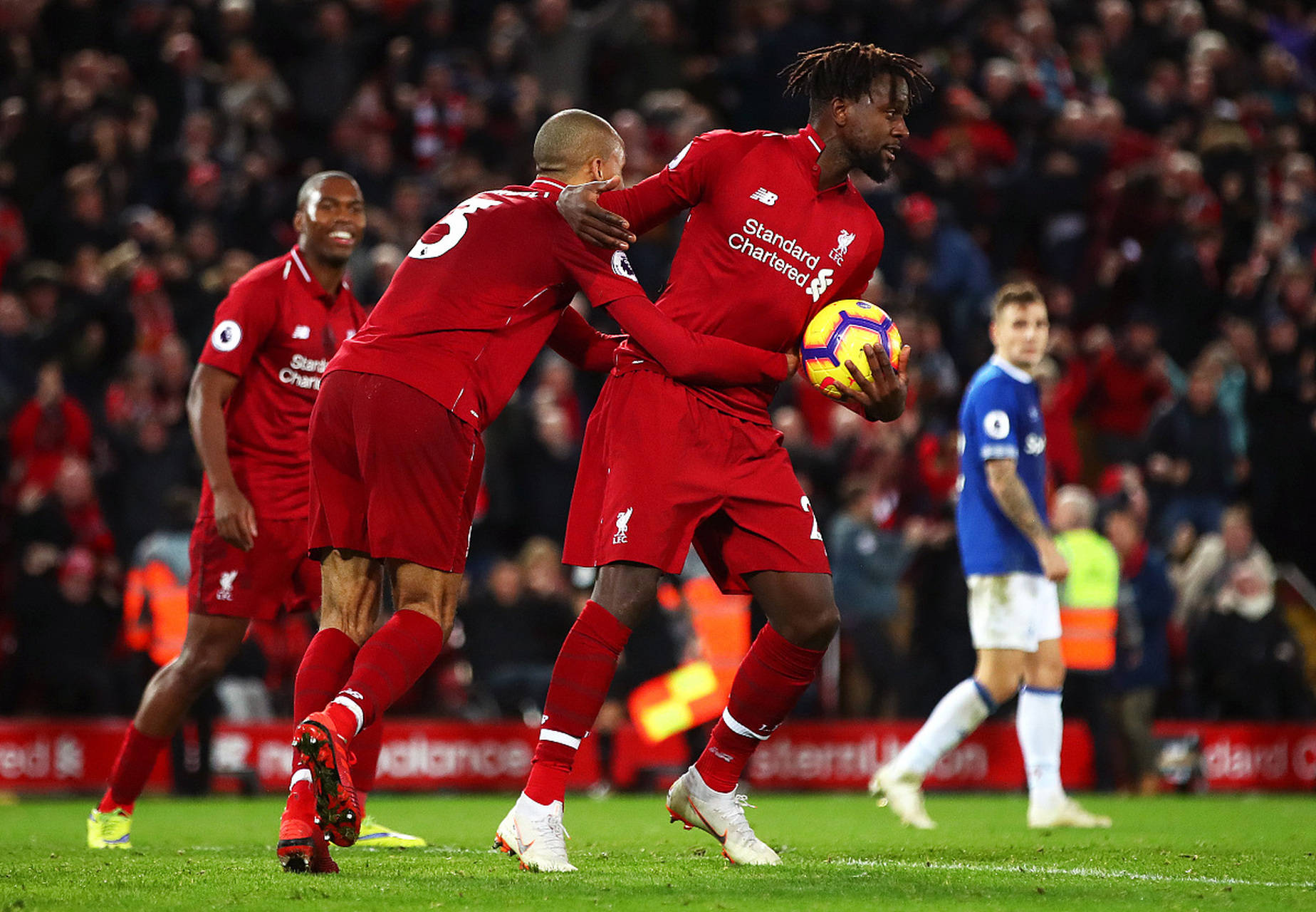 关于西汉姆联VS利物浦伦敦球队挑战红军免费观看的信息  第2张