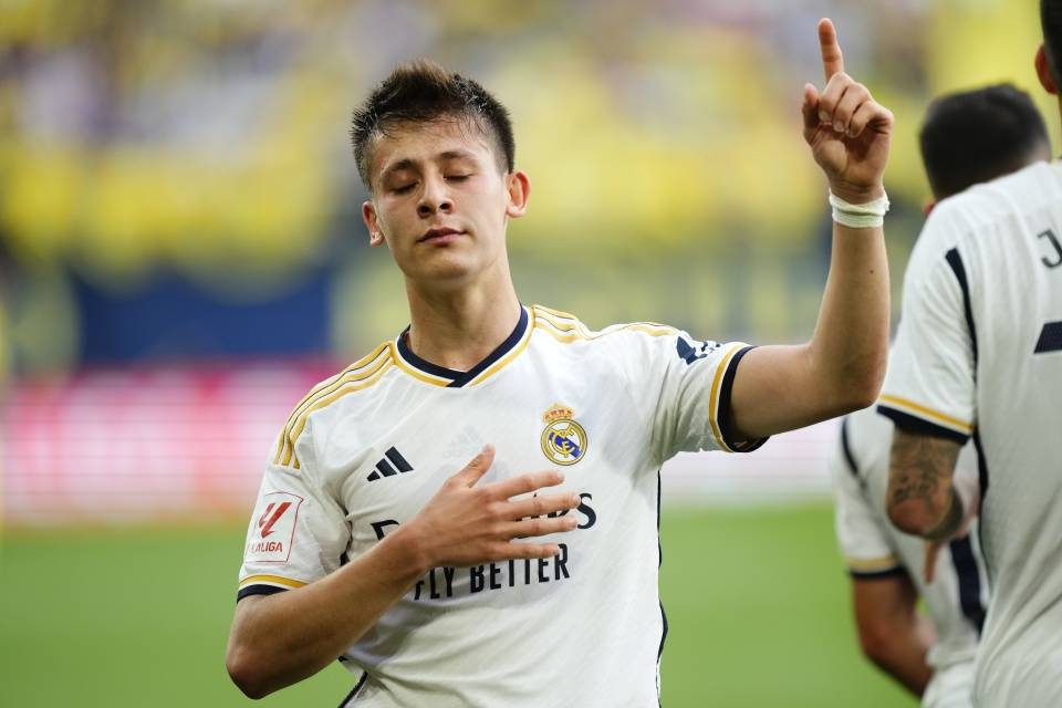 皇马一直计划让居勒尔转型中场视为莫德里奇的接班人的简单介绍  第2张