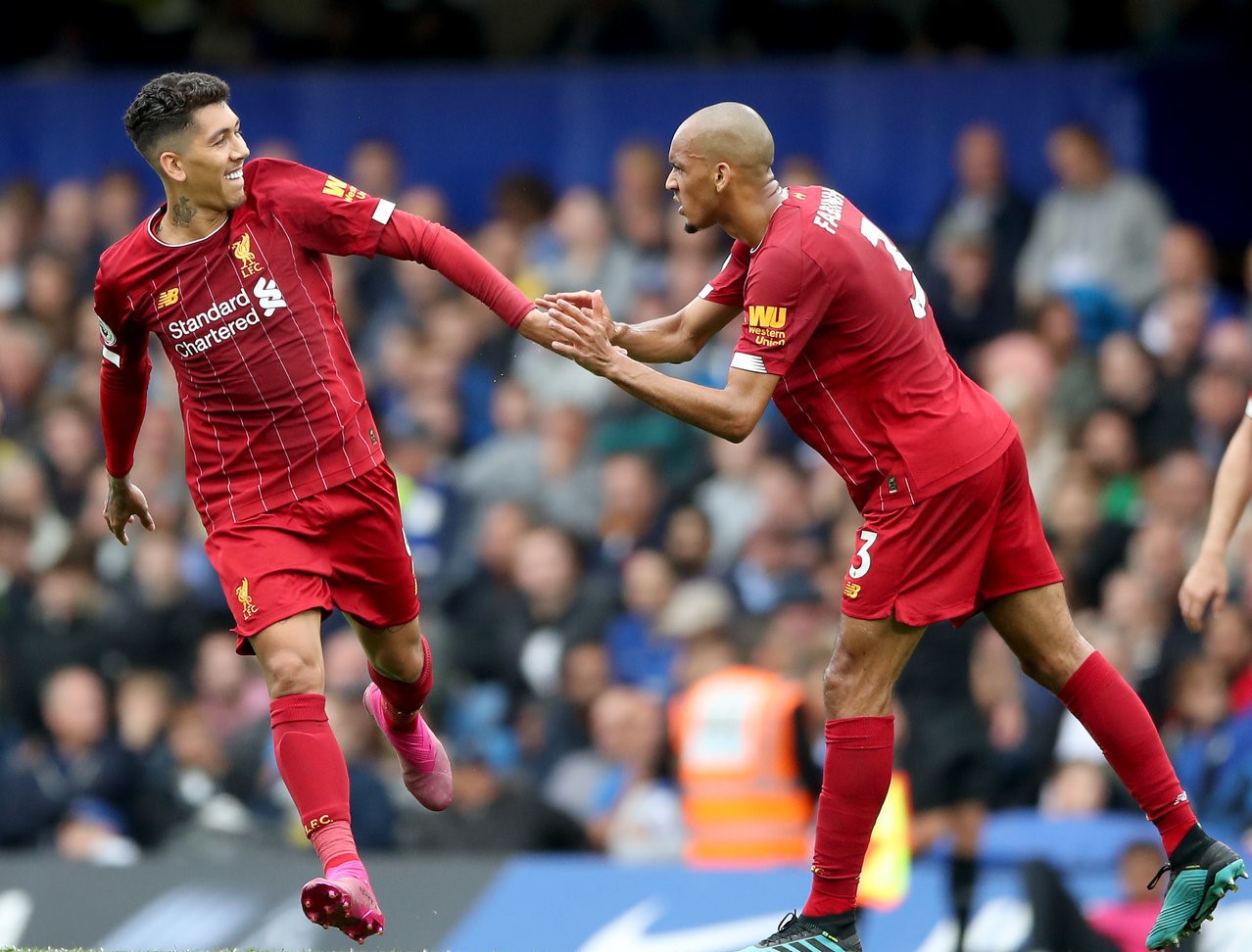 包含西汉姆联VS谢菲联抢分生死战实时解说高清无卡顿的词条  第2张