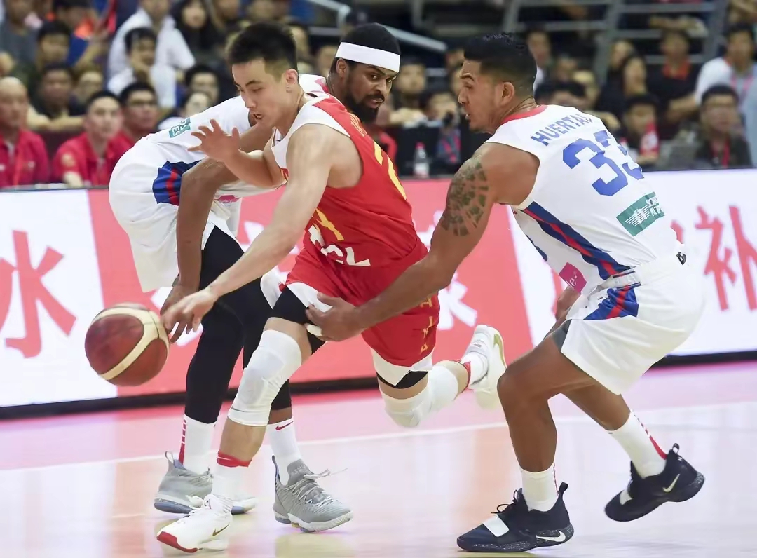 关于中国男篮15日与荷兰热身随后回国再备战2场热身赛的信息  第1张