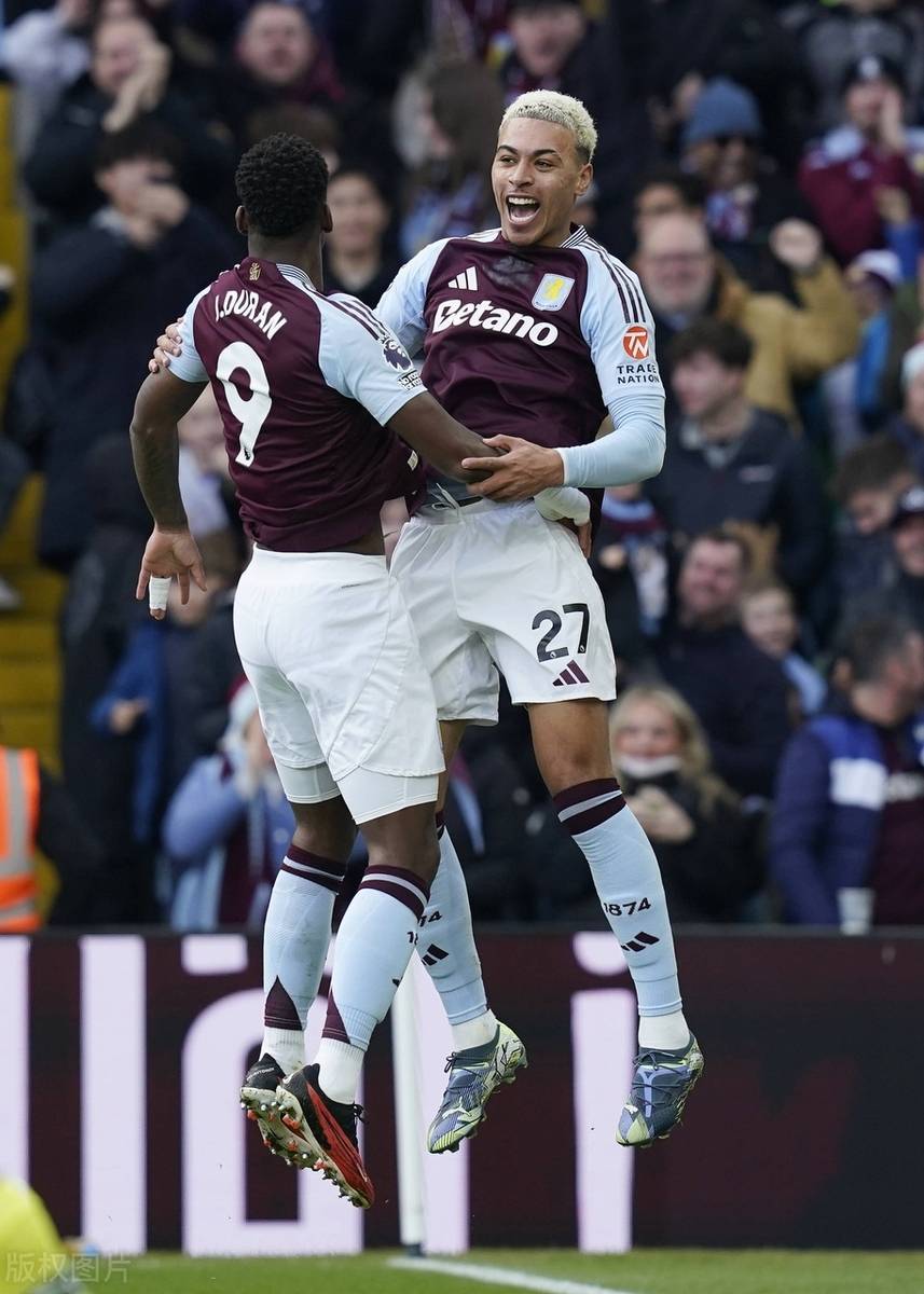 纽卡有意维拉中场拉姆齐球员倾向加盟喜鹊军团的简单介绍