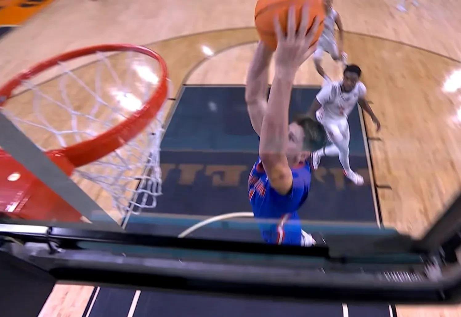 包含NCAA:南佛罗里达大学VS弗吉尼亚联邦大学的词条  第1张