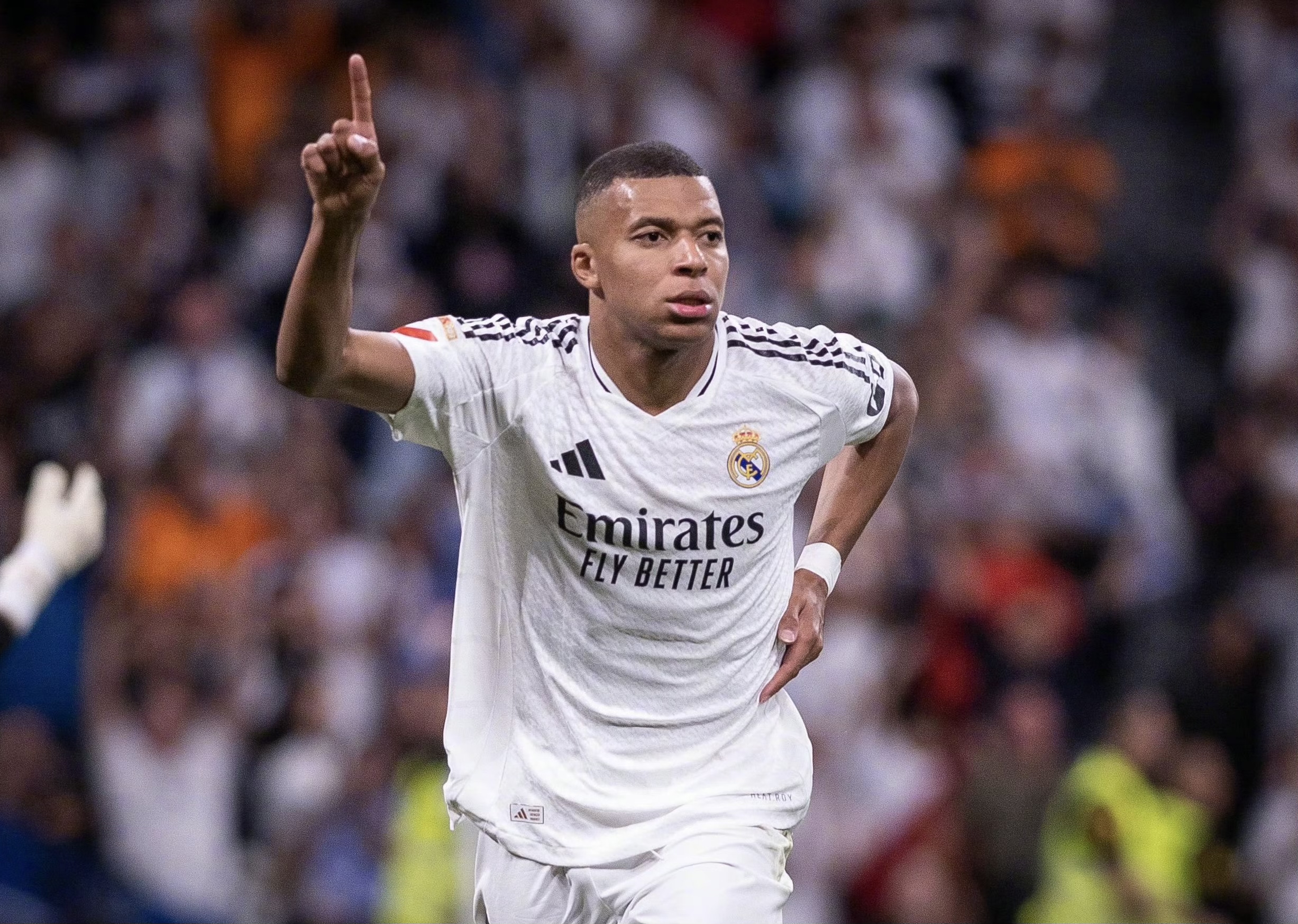 姆巴佩斩获西甲金靴打进31球