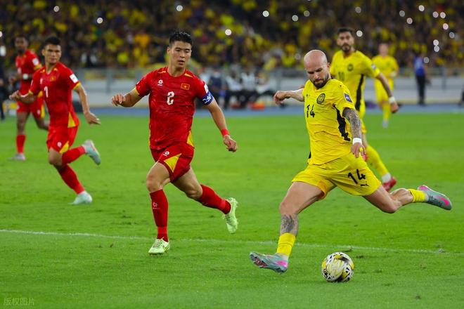 包含韩国归化卡斯特罗普已获得国际足联批准的词条  第1张