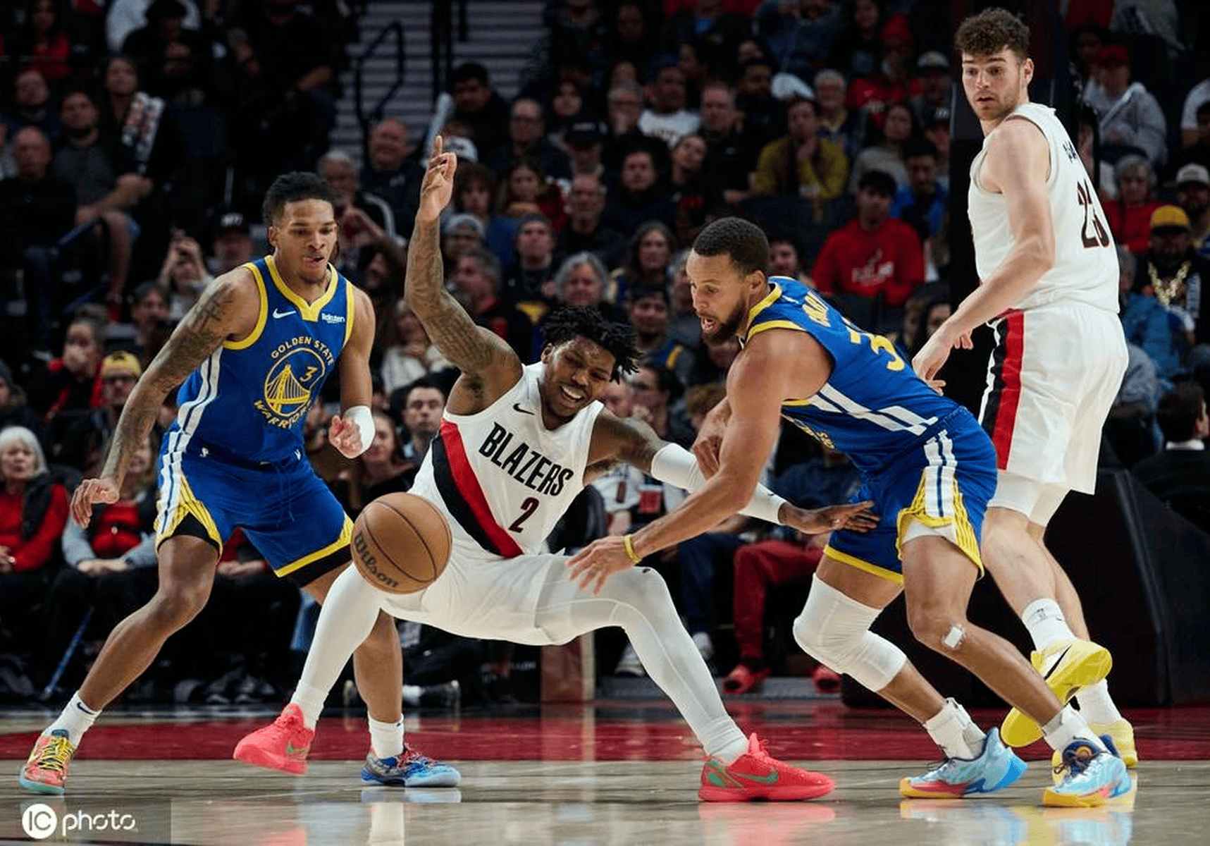 NBA:勇士VS开拓者  第1张