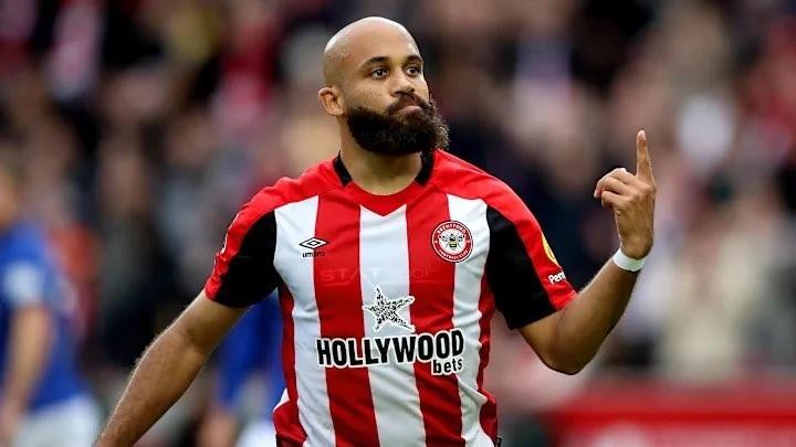 热刺退出姆贝乌莫竞争球员预计加盟曼联