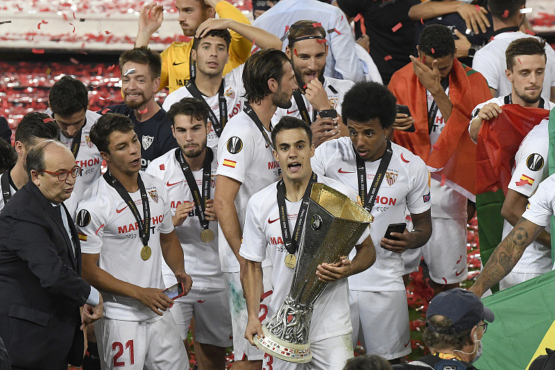 斯图加特签下皇马小将安德烈斯合同中含有回购条款的简单介绍