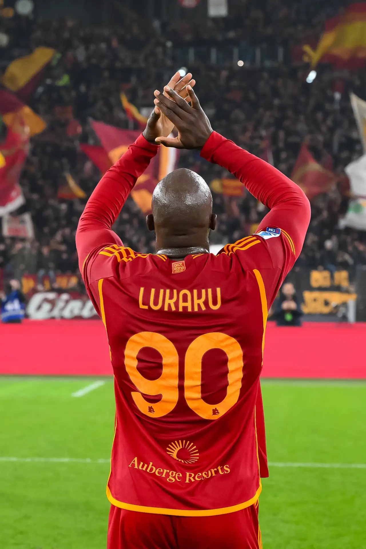 那不勒斯有意努萨球队准备开出报价  第1张