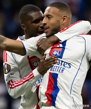 法甲：朗斯VS斯特拉斯堡  第1张