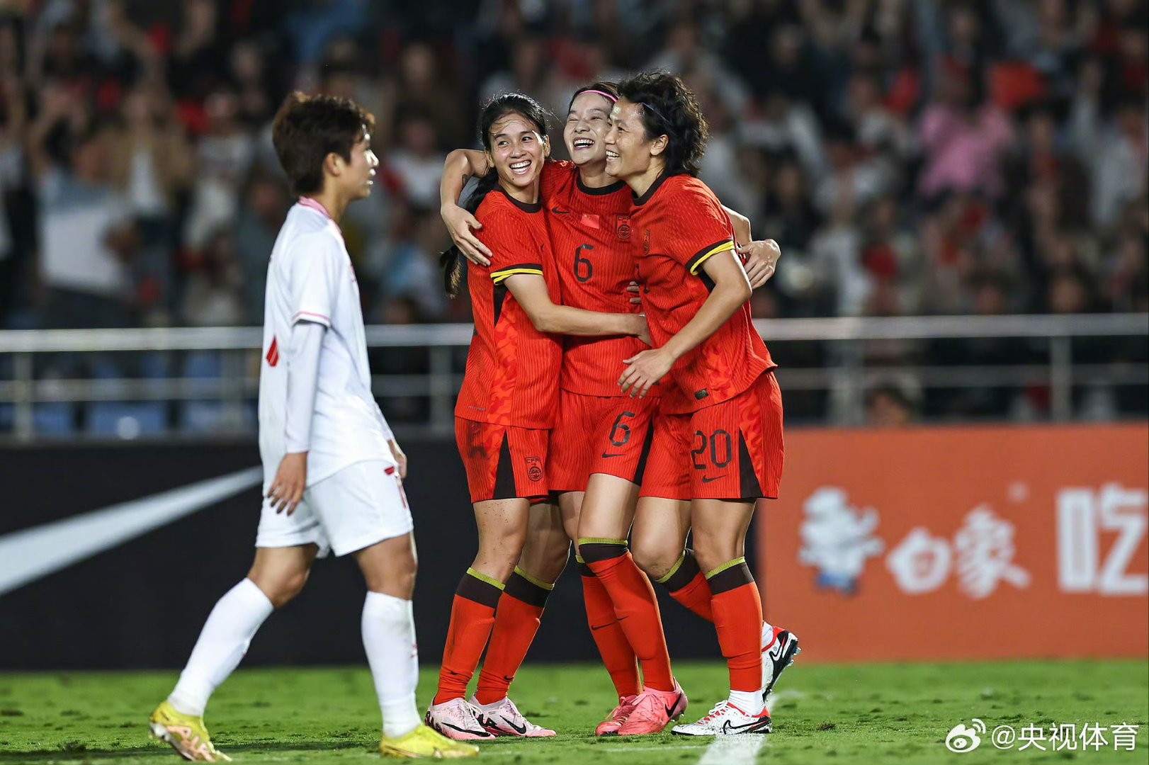 苏超女：中洛錫安哈茨女足VS汉密尔顿学院女足的简单介绍  第1张