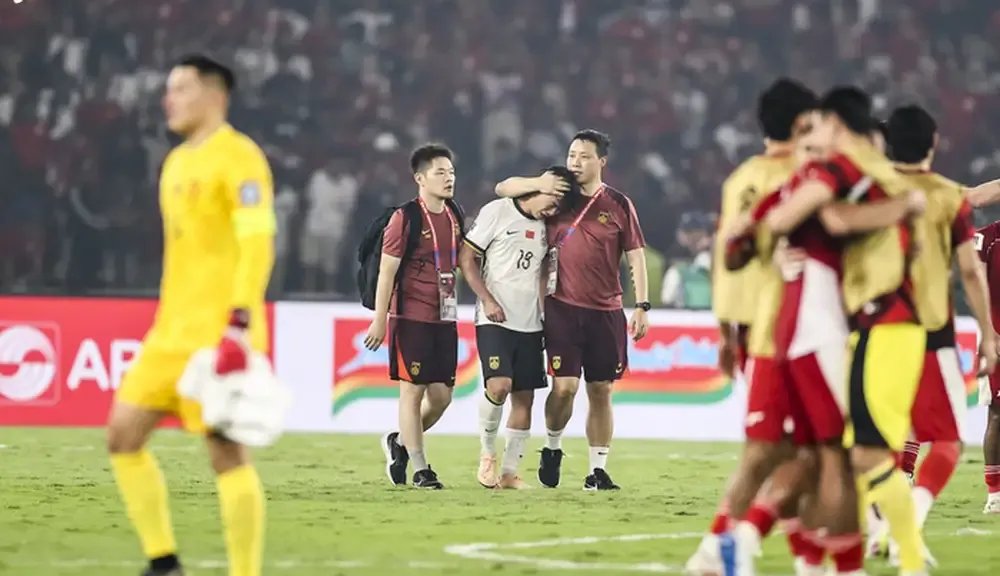 关于国足提前无缘世界杯并不令人意外国足0-1印尼无缘2026世界杯的信息