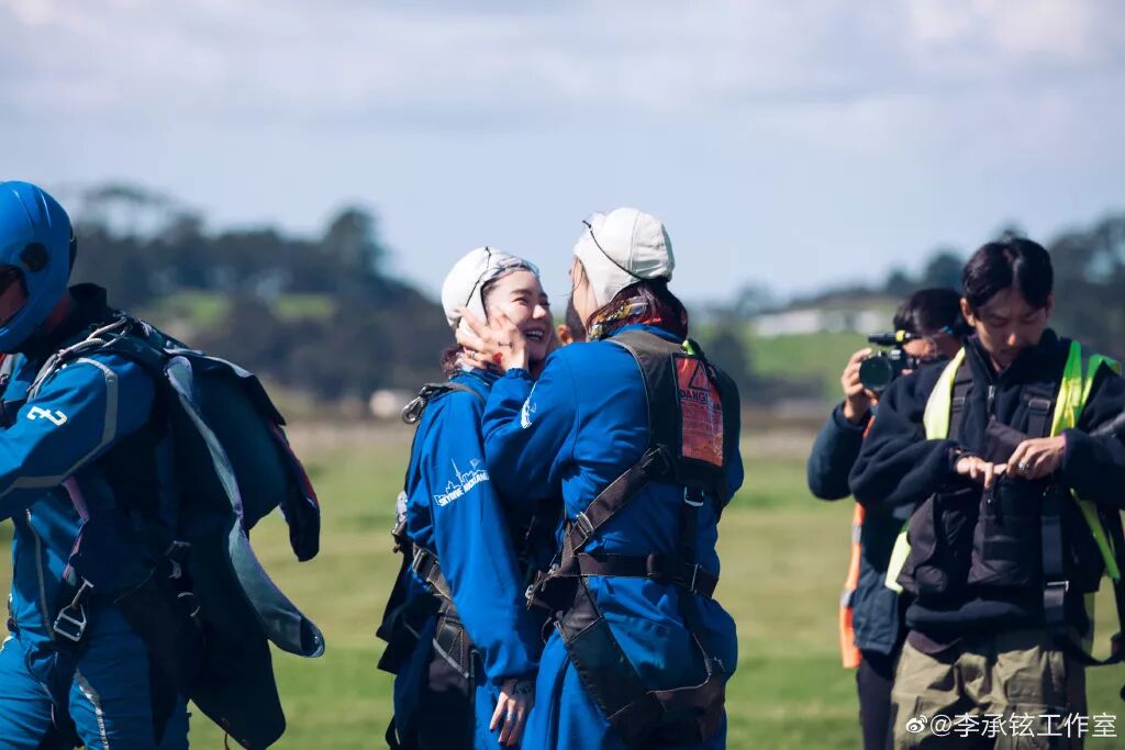 包含新西兰超：威斯顿沙伯VS奥克兰联的词条
