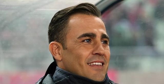 国足选帅报名踊跃卡纳瓦罗有意接手的简单介绍  第2张