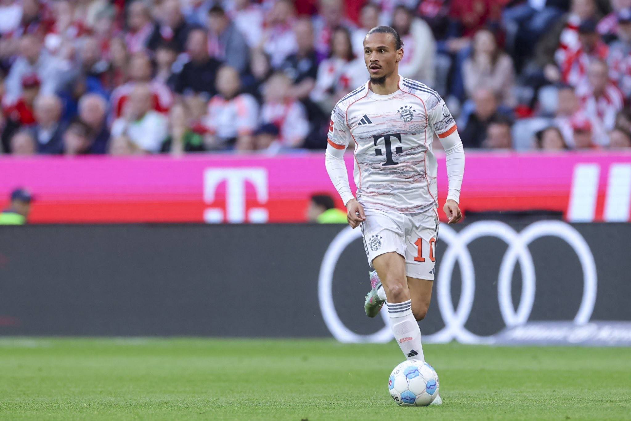 关于萨内更倾向加盟阿森纳球员还没有做出选择的信息  第1张