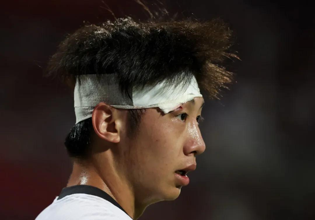 包含媒体人：申花国脚与球队会合未参加合练的词条