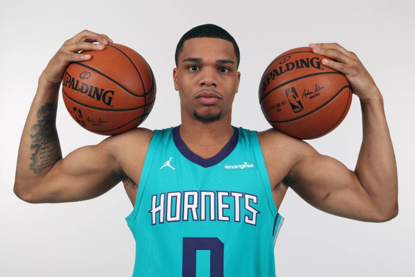 曝孙正傲即将加盟青岛海牛转投家乡球队的简单介绍  第2张