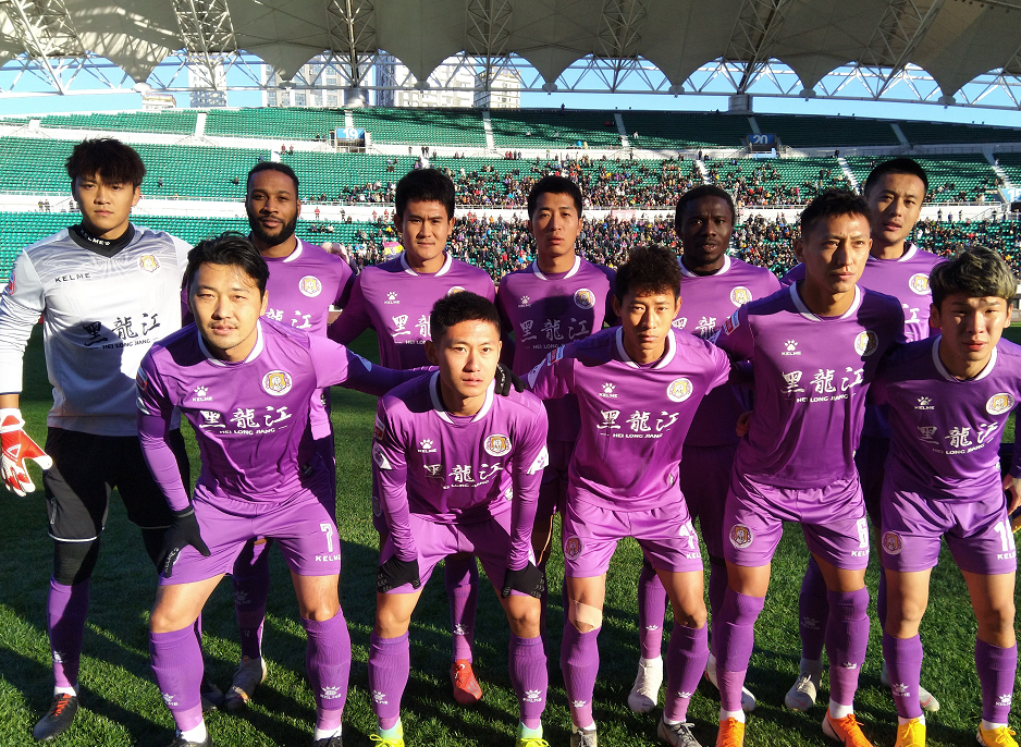 包含AC米兰有意铃木彩艳球队主力门将位置或迎来变化的词条