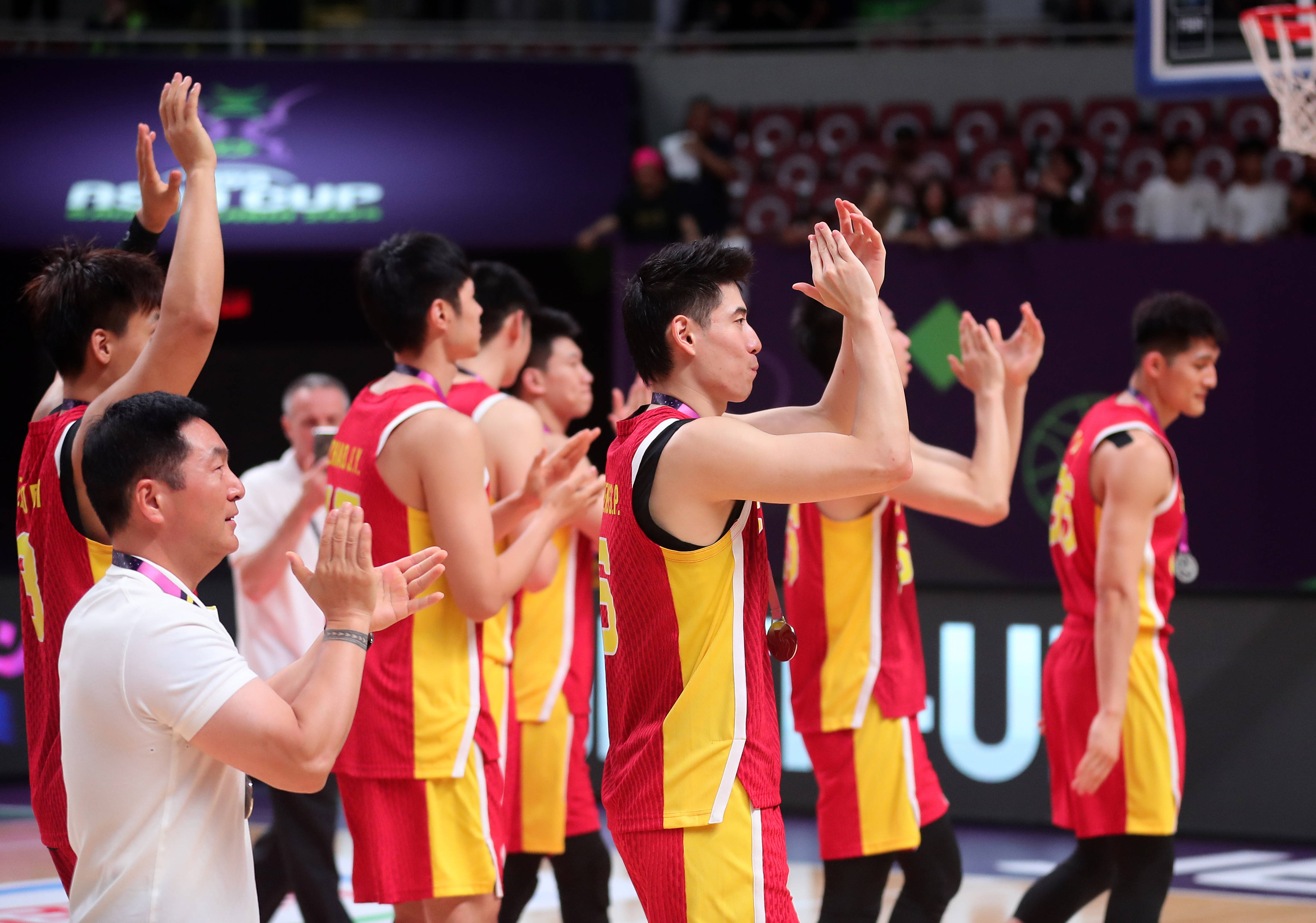 包含2025男篮亚洲杯最终排名中国男篮屈居亚军的词条  第1张