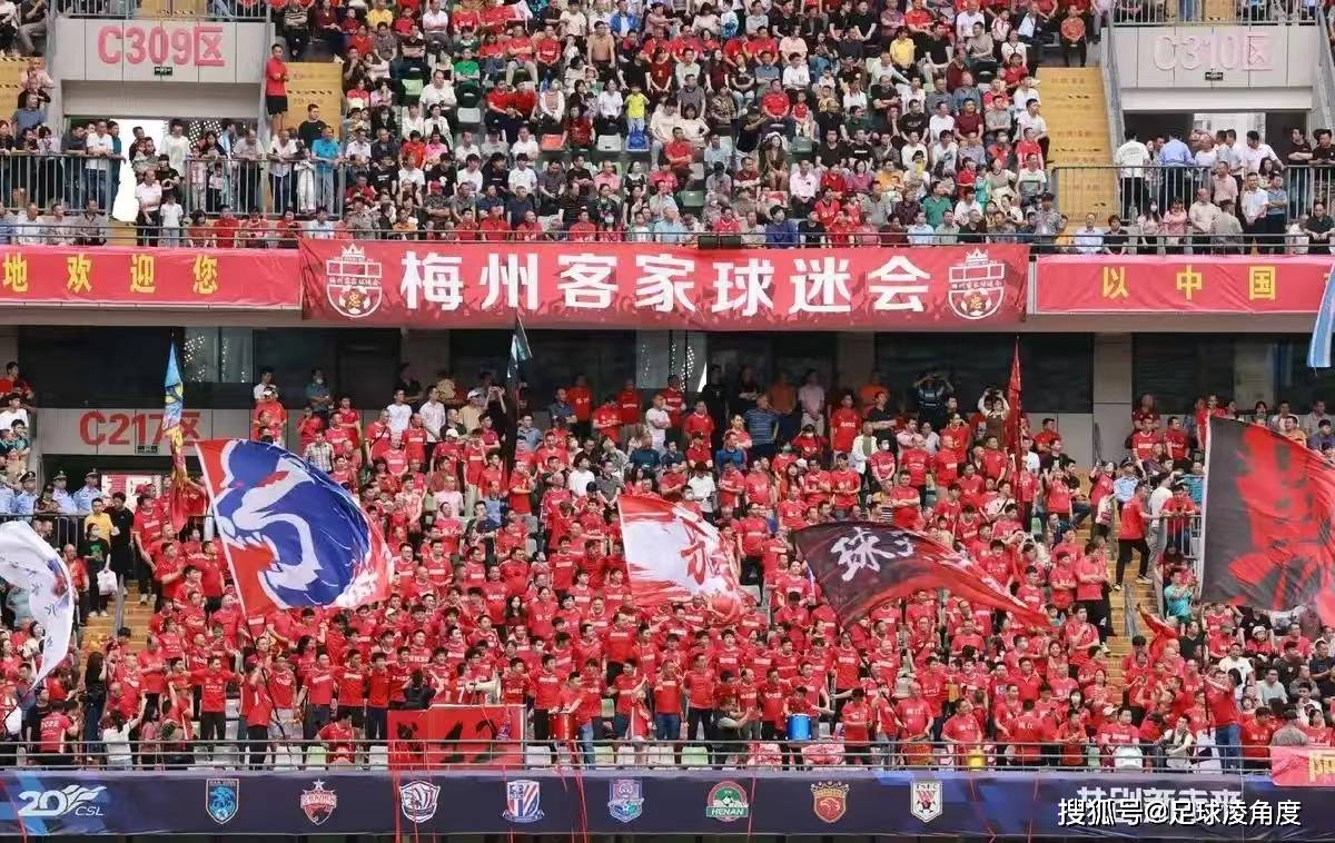 关于中超梅州客家VS浙江队预测分析王钰栋领跑本土射手王的信息