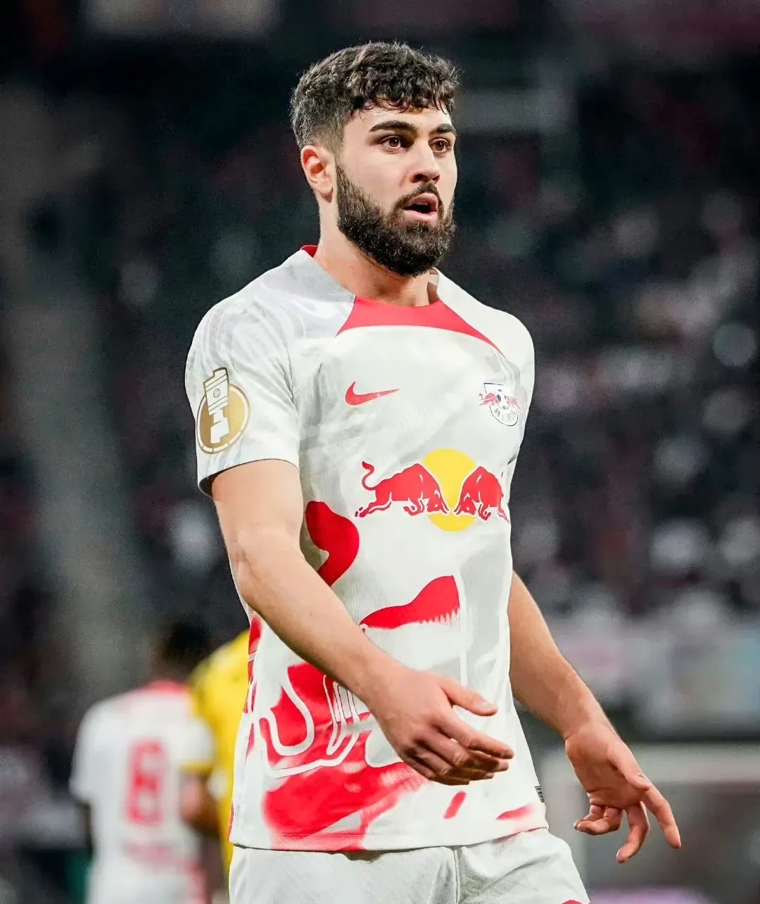 关于曼城询价迪奥戈科斯塔有意提交报价的信息  第1张