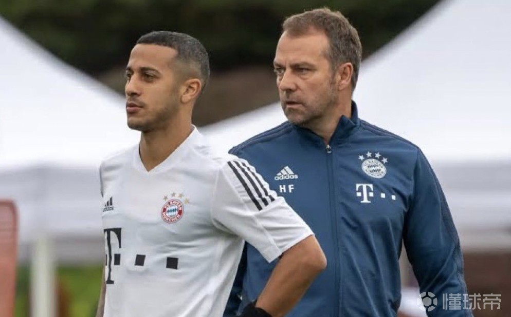 包含蒂亚戈将加入巴萨教练组在弗里克身边提供帮助的词条  第1张