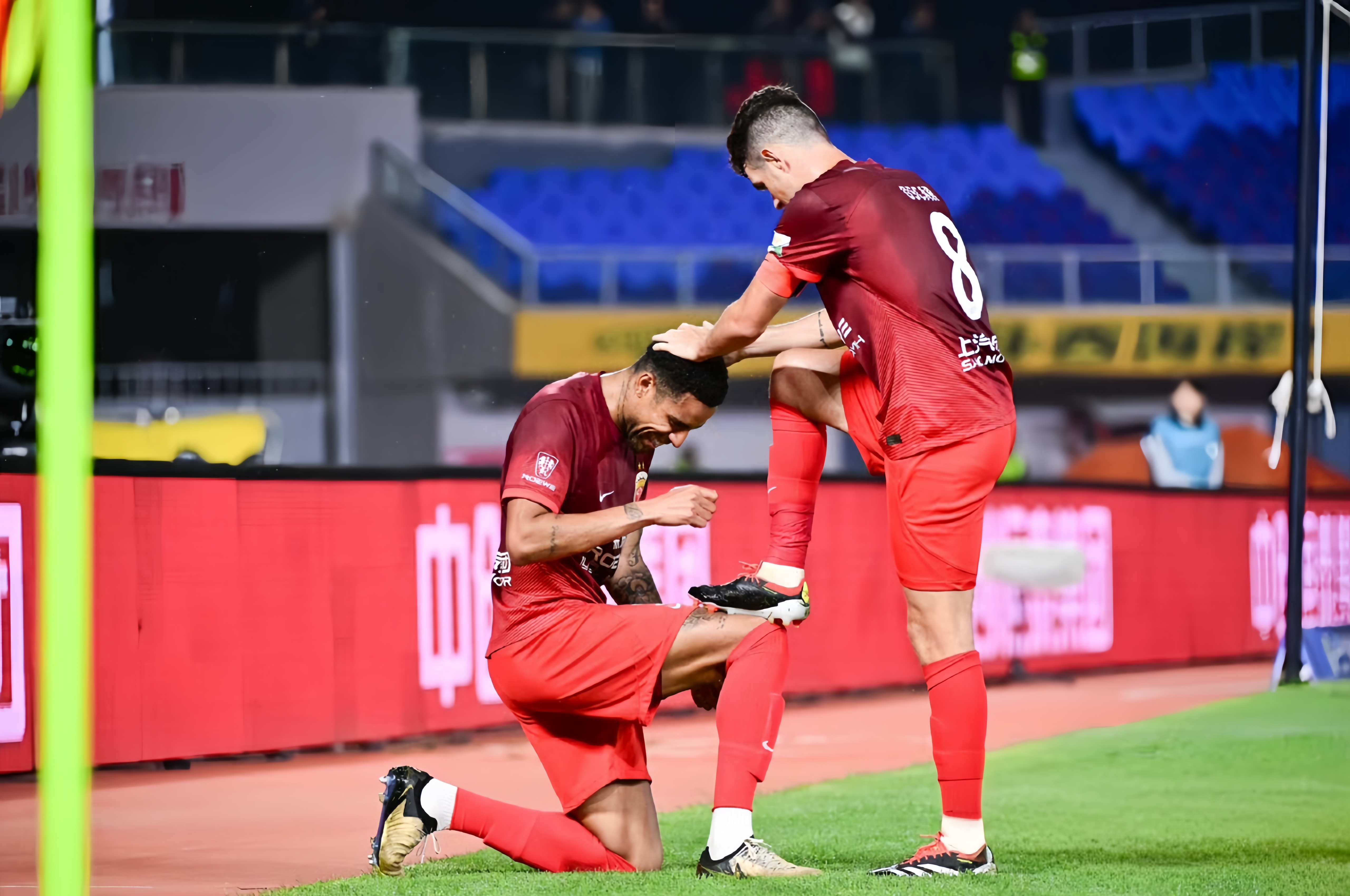 包含曝波尔图门将迪奥戈受伤无缘世俱杯的词条  第2张