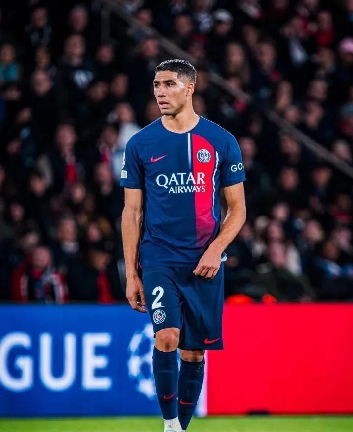 关于阿什拉夫预计缺席3-5周球员将错过多场比赛的信息