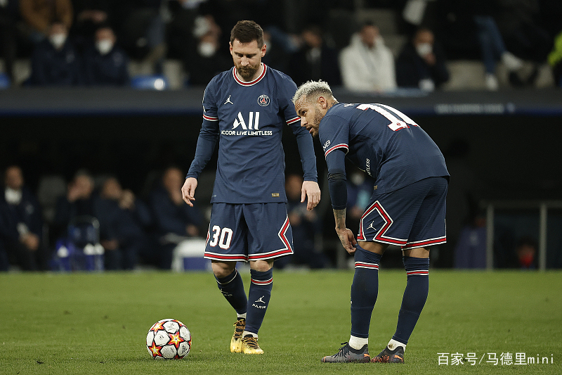 关于希勒批评纽卡夏窗引援球队接连错失多名目标球员的信息